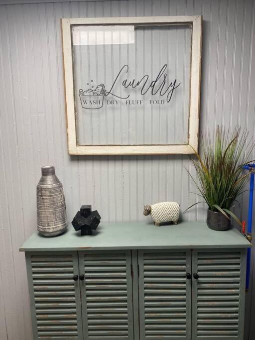 Caddy Corner Has A Hot Tub Just Outside Of Town Βίλα French Lick Εξωτερικό φωτογραφία